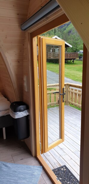 Cabin, Shared Bathroom | Bed sheets - Vinje Camping (Stranda)