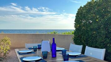 UtendĂžrsservering