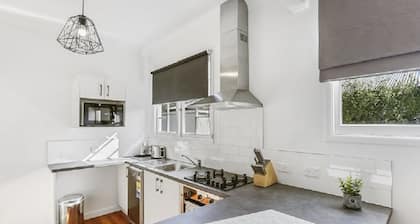 Last Minute Deals - Gisborne Central Location
