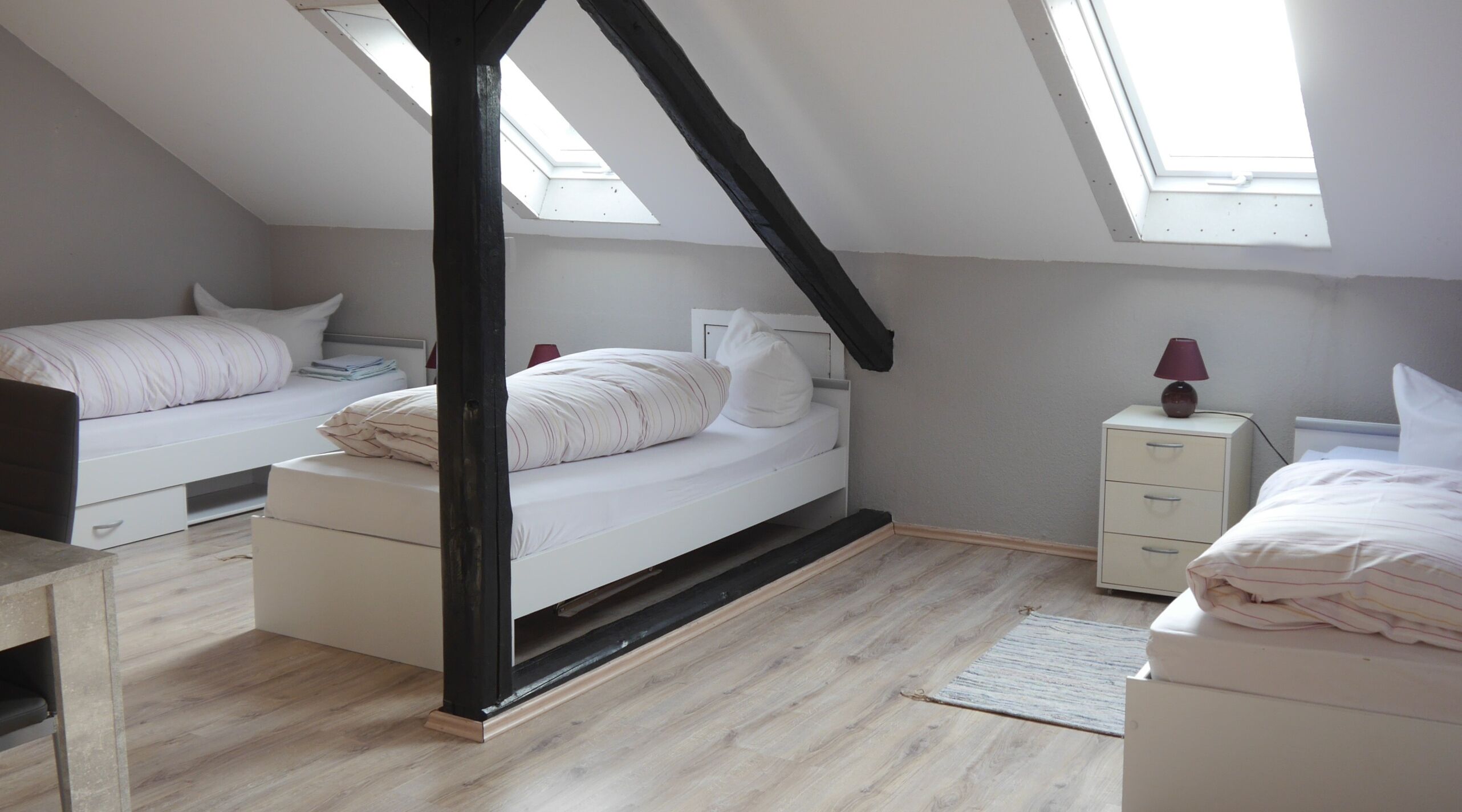 基本公寓客房, 私人浴室