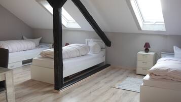 Condo cơ bản, phòng tắm riêng