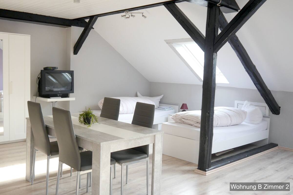 Condo cơ bản, phòng tắm riêng