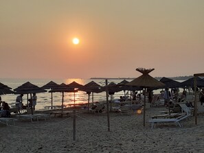 Am Strand, Liegestühle