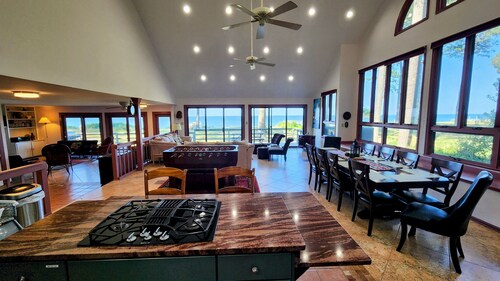 Pine Shore Beach House on Chesapeake Bay w/ 170ft pier