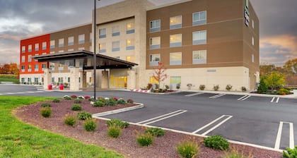 Holiday Inn Express & Suites Middletown - Goshen by IHG