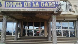 Property entrance - Hôtel de la Gare (Yaoundé)