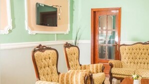 Suite | Bed sheets - Hôtel de la Gare (Yaoundé)