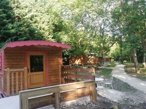 Property grounds - L'Orangerie du Moulin / Roulotte Jacinthe (Bransles)