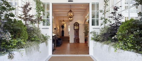 Entrada de la propiedad