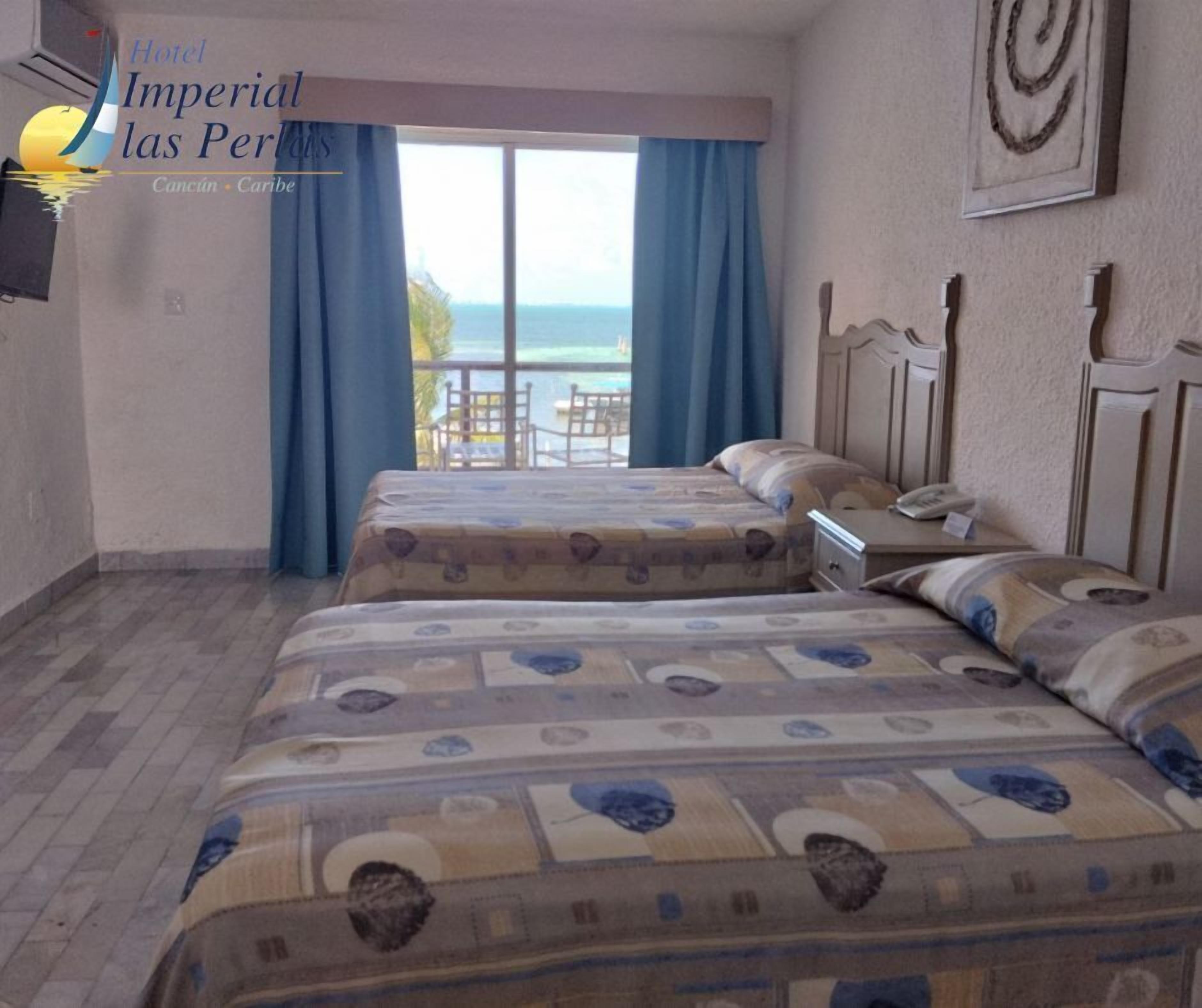 标准双人房 | 熨斗/熨板、床单