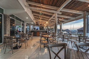 Beach bar