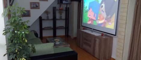 TV, DVD player