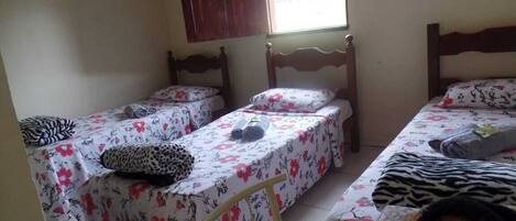 Minibar, chambres insonorisées, Wi-Fi gratuit, draps fournis