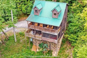 Exterior - Your Family Retreat in The Great Smoky Mountains. (Sevierville)