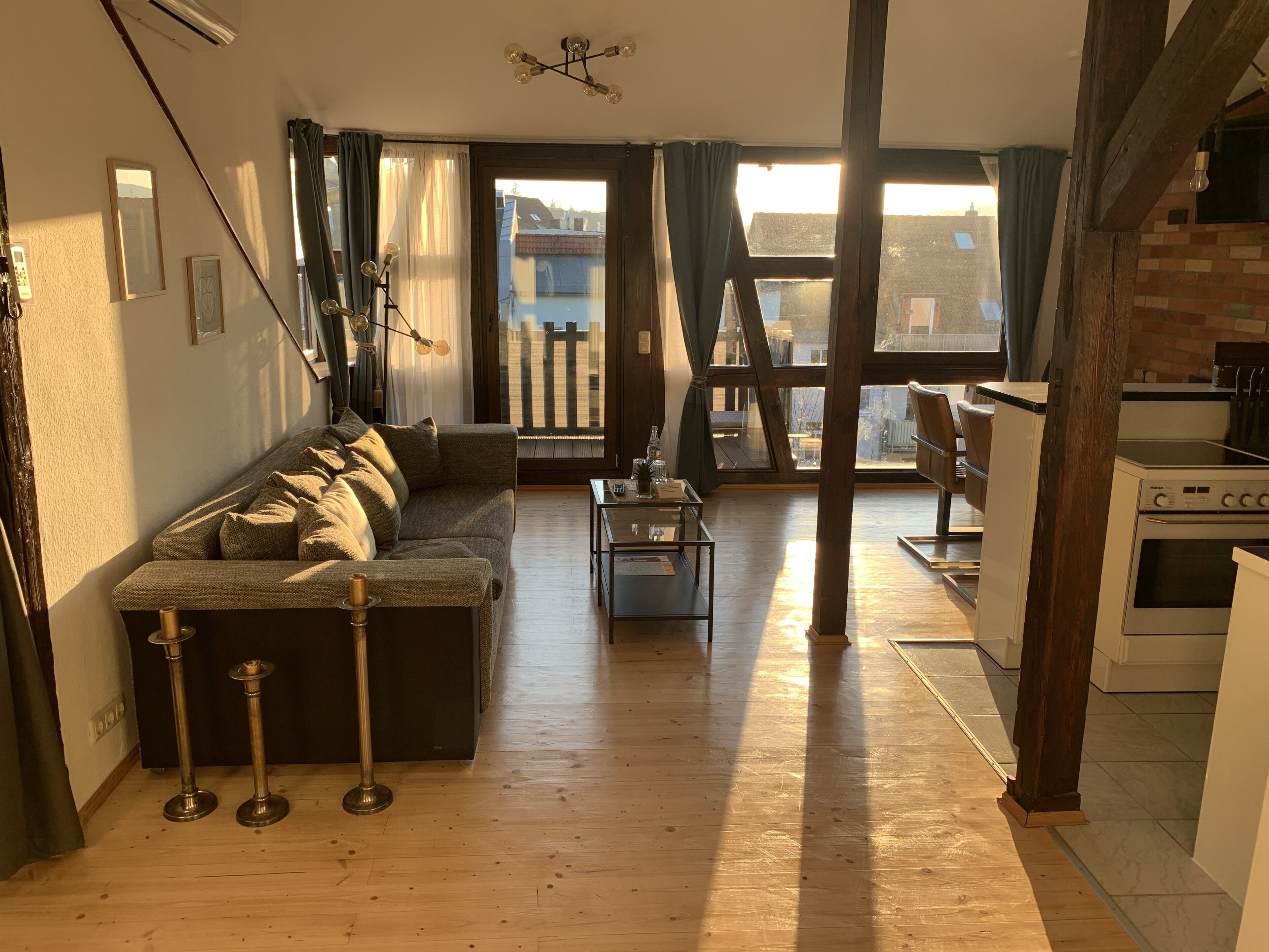 Apartment Skyline of Jena luxurious, unique, free wifi, air conditioned,