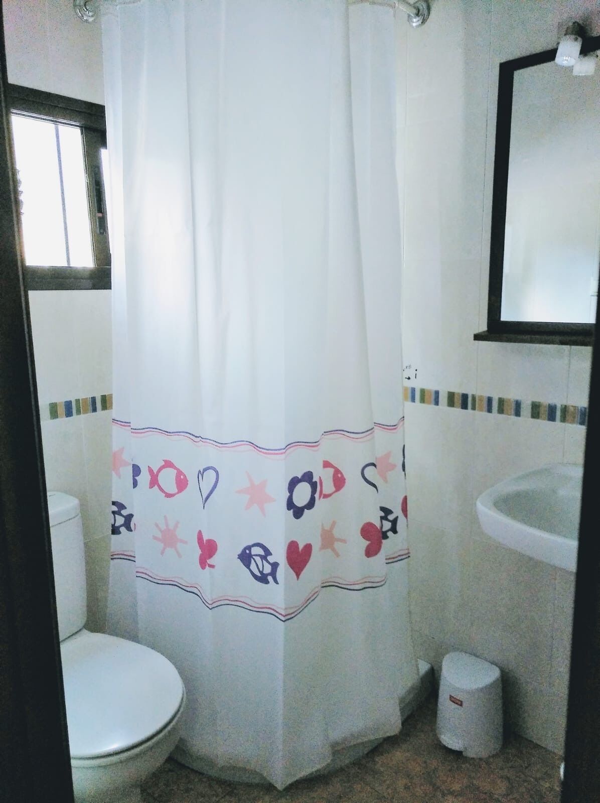 Bañera profunda, toallas