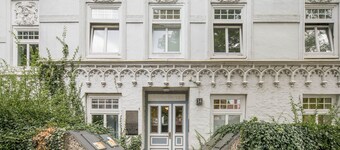 Old building apartment for up to 4 persons "SCHUTE" in Eppendorf - 4th floor