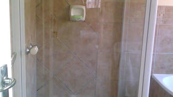Douche de la salle de bain