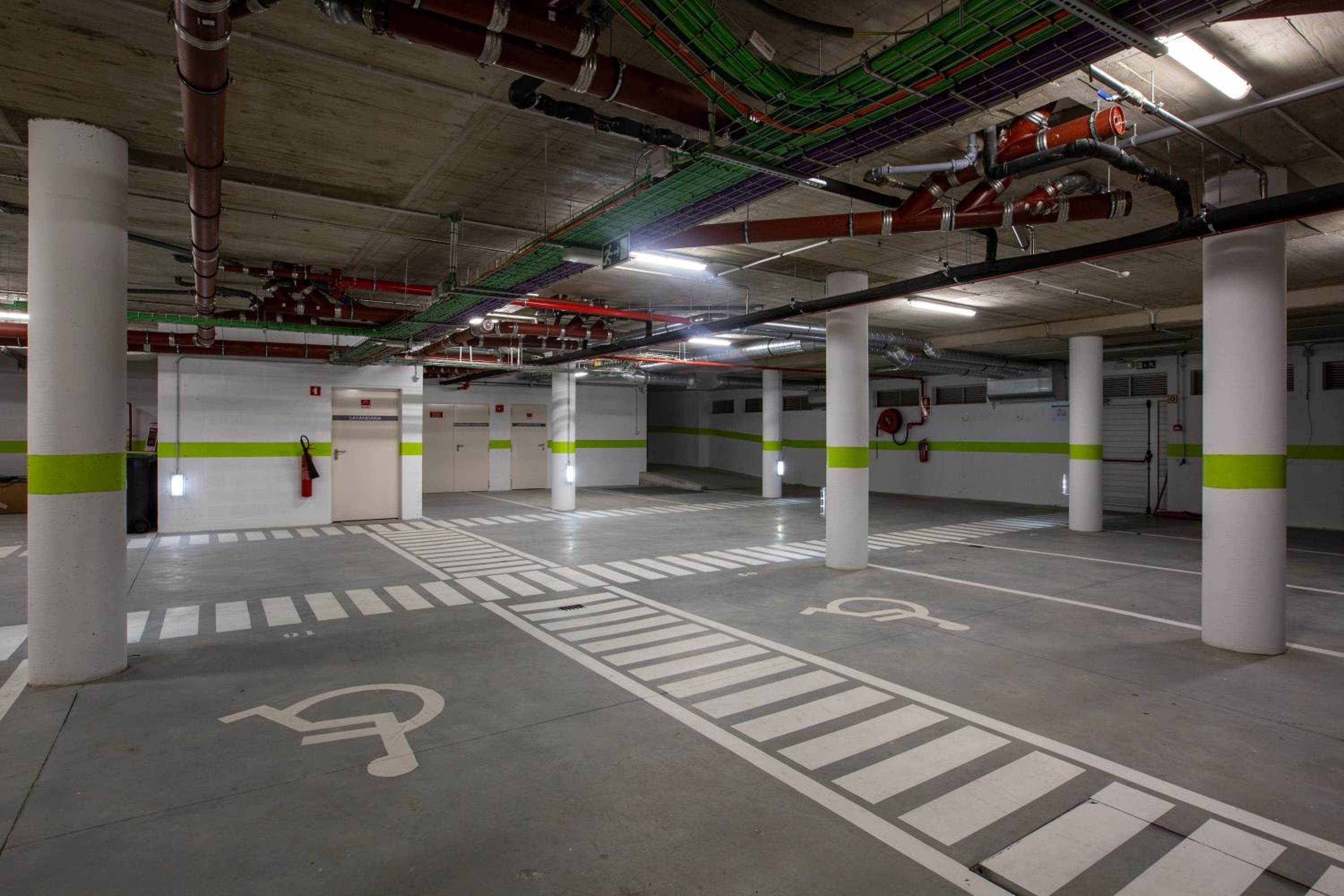 self-parking (surcharge) 8 per night