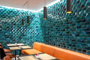 Restaurant - Hotel 3K Porto Aeroporto (Maia)