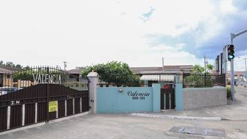 Entrada de la propiedad