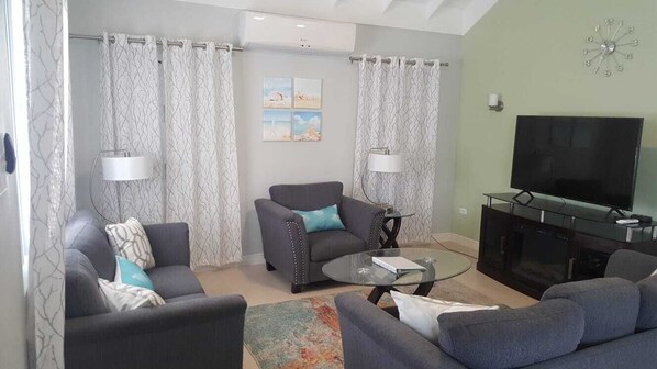 Interior - The Crest Rental Management (St. Ann's Bay)