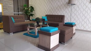 Khu tiếp khách ở sảnh