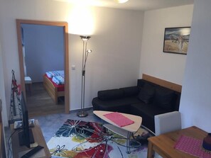 Apartment (2) | Wohnbereich