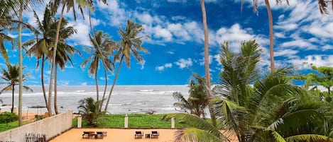 Beach/ocean view