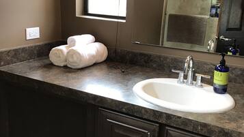 Towels, soap, shampoo, toilet paper