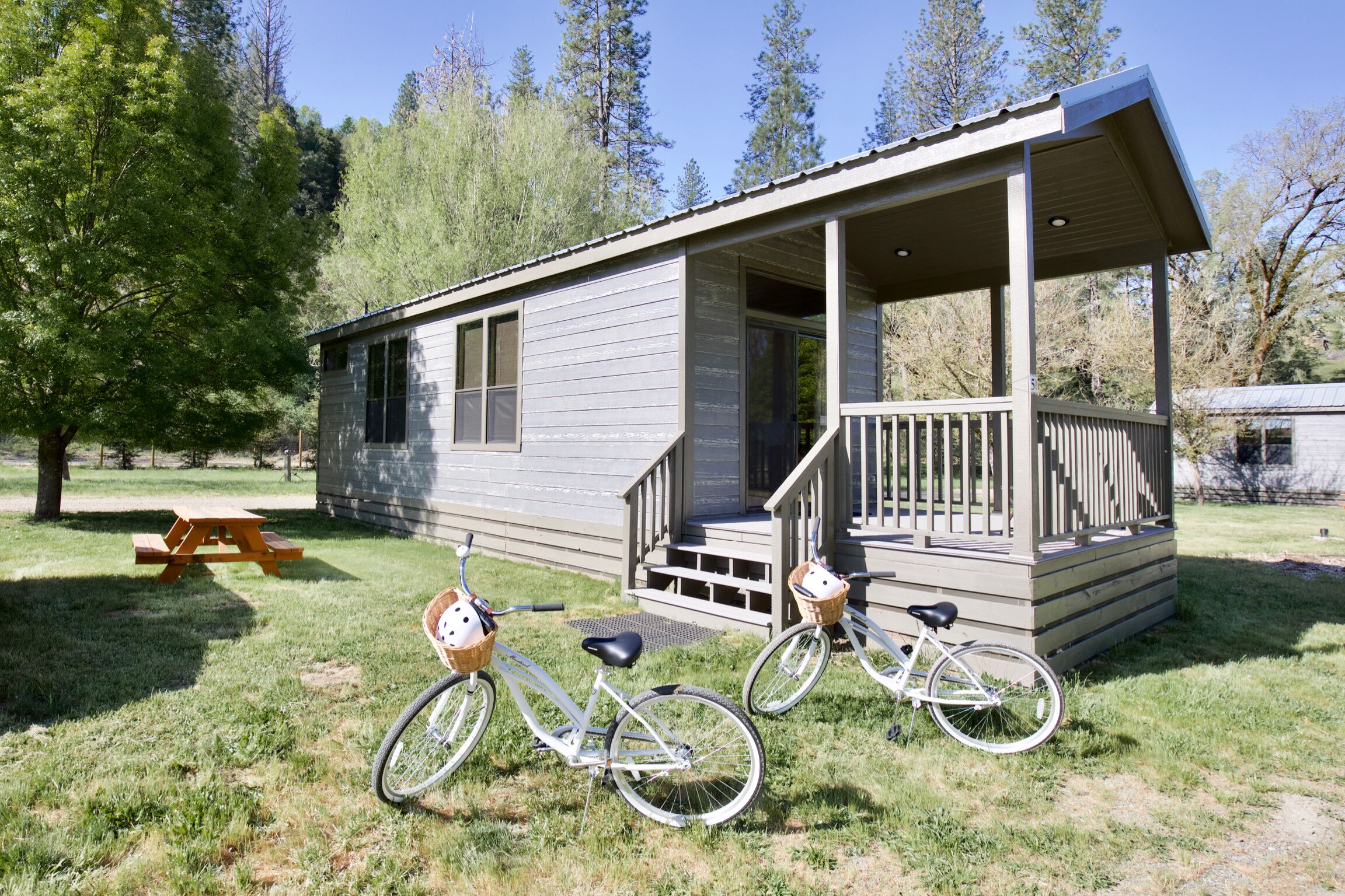 Cottage with Two Queen Beds - Mandala Springs Wellness Retreat Center