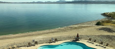 Plage privée, sable blanc
