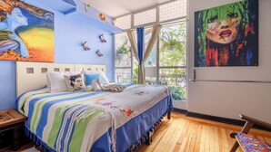 Egyptian cotton sheets, premium bedding, down duvets - Casa Itzae B&B Polanquito Dog Friendly (Mexico City)