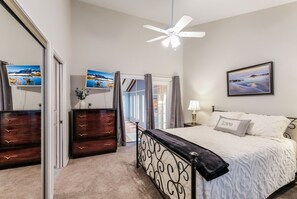 2 bedrooms, in-room safe, iron/ironing board, free WiFi