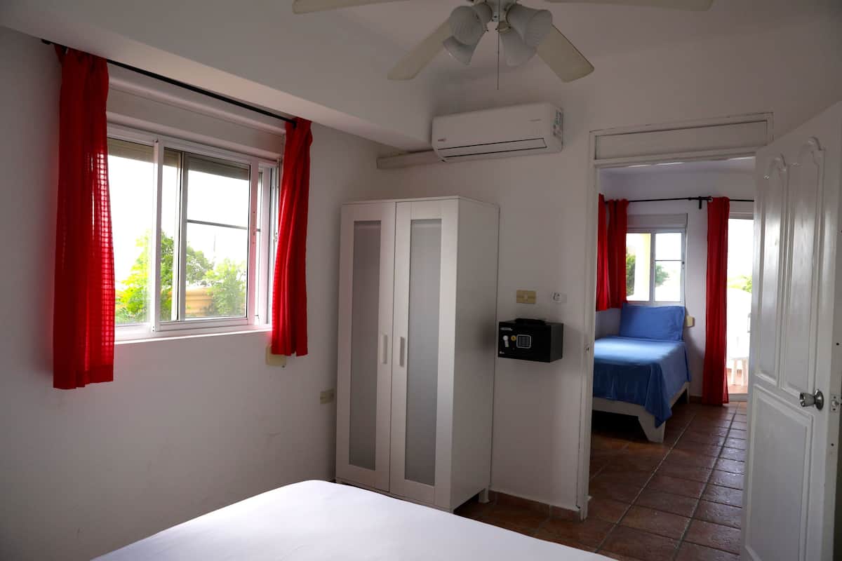 Appartamento Comfort | 1 camera, una cassaforte in camera, Wi-Fi gratuito, lenzuola