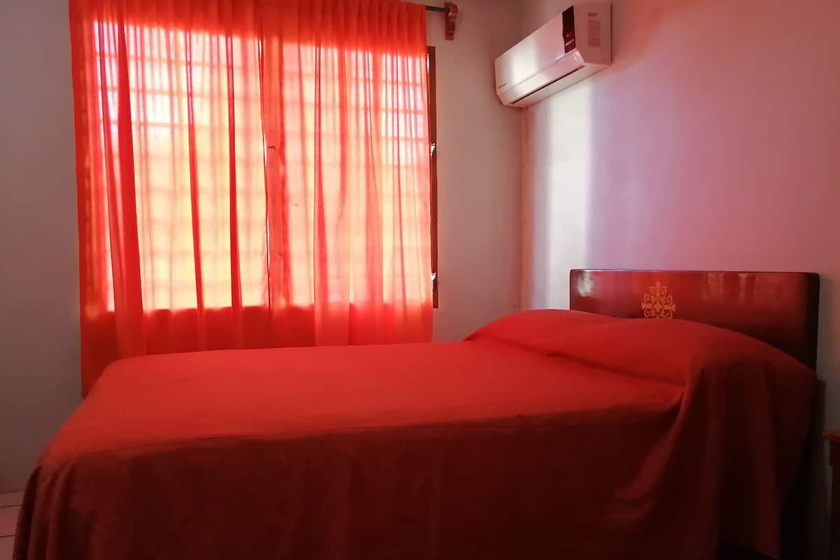Standard Room | Iron/ironing board, free WiFi, bed sheets