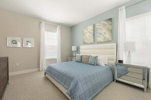 5 bedrooms, iron/ironing board, WiFi, bed sheets