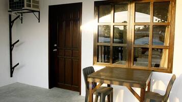 Deluxe Room (R2 1F) | Terrace/patio