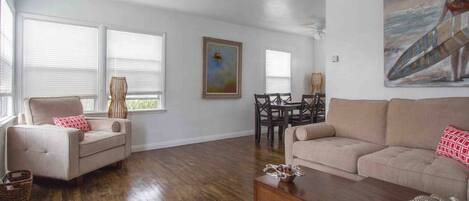 Smart-TV, Bücher, Drucker