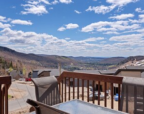 مغطس سبا خارجي