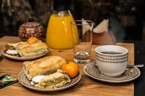 Petit déjeuner continental compris tous les jours