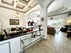 Interior - * Your Florida Escape - Where Unforgettable Memories Are Made! * (Rotonda West)