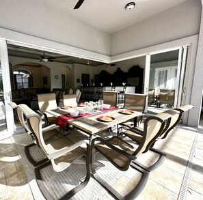 Dining - * Your Florida Escape - Where Unforgettable Memories Are Made! * (Rotonda West)