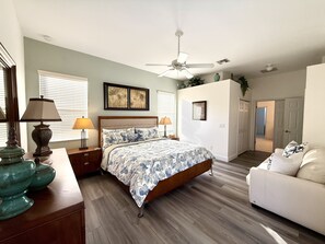 3 bedrooms, iron/ironing board, WiFi, bed sheets