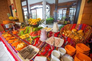 Esmorzar diari complet gratuït