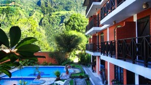 Exterior detail - Alisamay (Baños de Agua Santa)