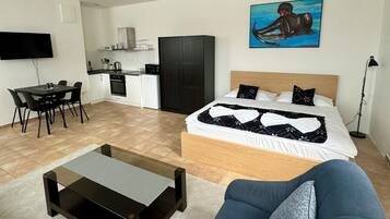 Appartement, 1 chambre, salle de bains attenante | Literie hypoallergénique, surmatelas, rideaux occultants