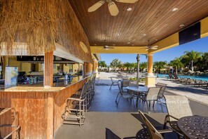 Poolside bar