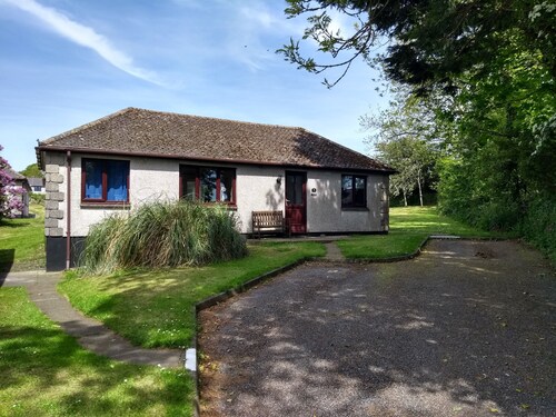 Fabuleux bungalow de vacances indépendant sur le terrain d'un manoir du 16 e s.