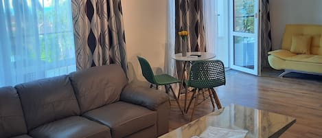 Apartment | Premium bedding, blackout drapes, soundproofing, free WiFi